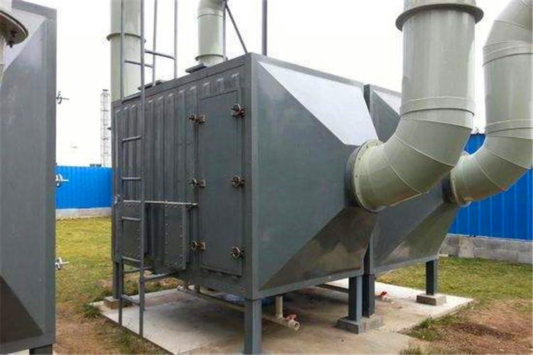 入門級設(shè)備：活性炭廢氣洗滌塔